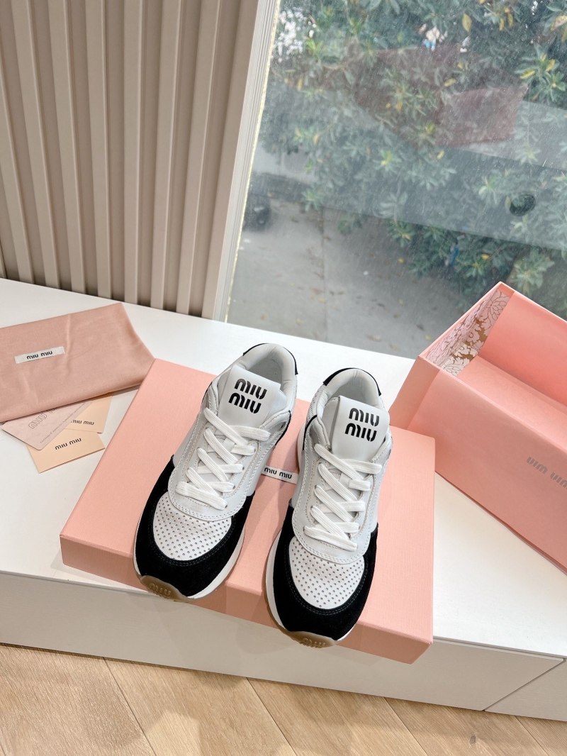 Miu Miu Casual Shoes